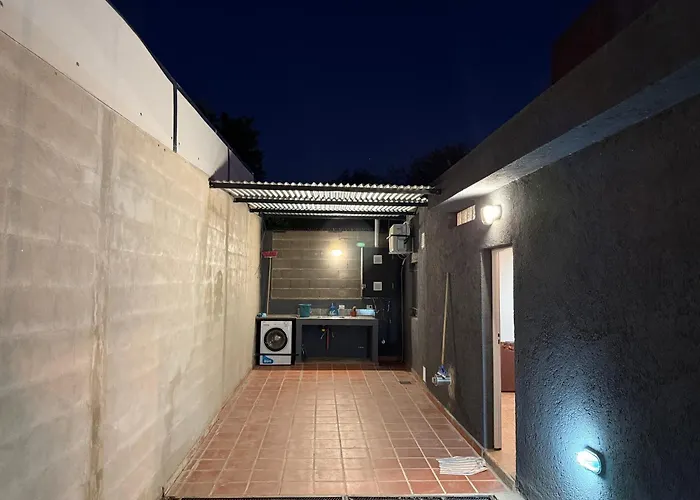 House With Garage